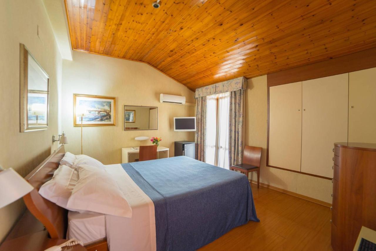 Montebello Park Hotel Perugia Esterno foto